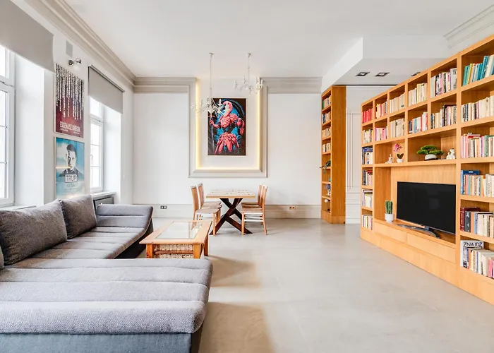 Daire Ofiar Oswiecimskich 21 By Homeprime *