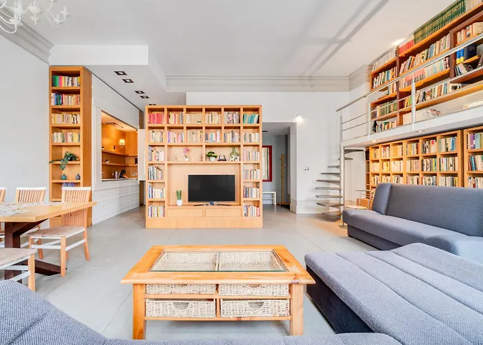 Appartement Ofiar Oswiecimskich 21 By Homeprime